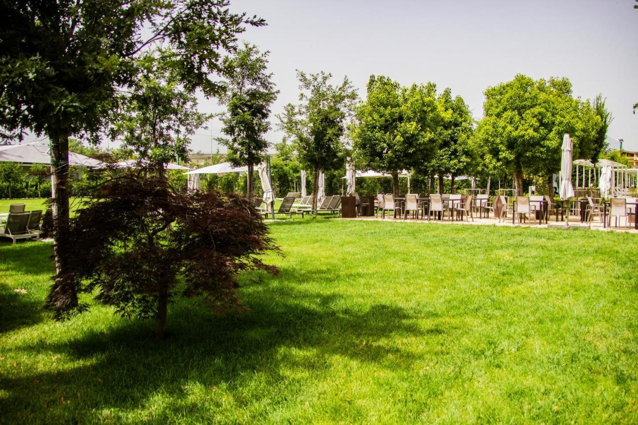 Kairos Resort & Spa Piedimonte San Germano Buitenkant foto