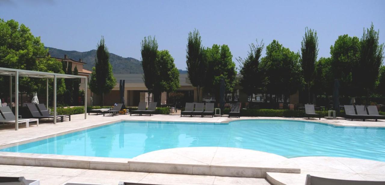 Kairos Resort & Spa Piedimonte San Germano Buitenkant foto
